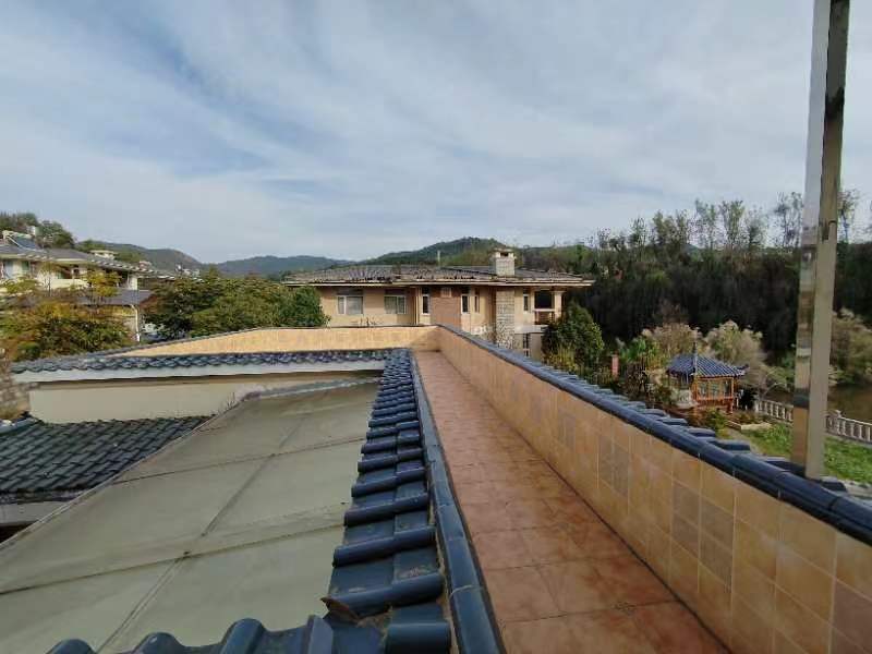 6室2廳3陽(yáng)臺(tái) 西山別墅別墅陽(yáng)臺(tái)