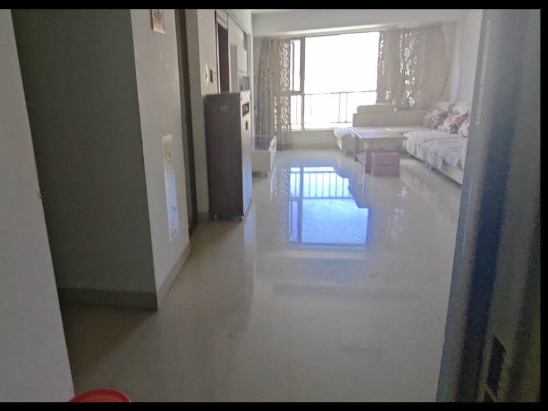 3室2廳1陽臺 天驕北麓北區(qū)門廳