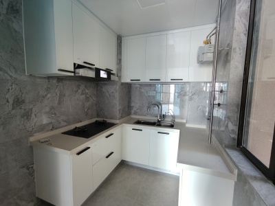 3室2廳1陽臺(tái) 碧桂園北城映象雨水苑廚房