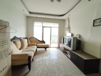 2室2廳2陽(yáng)臺(tái) 德緣小區(qū)南區(qū)客廳