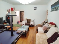 4室2廳2陽臺 昆都雅苑客廳