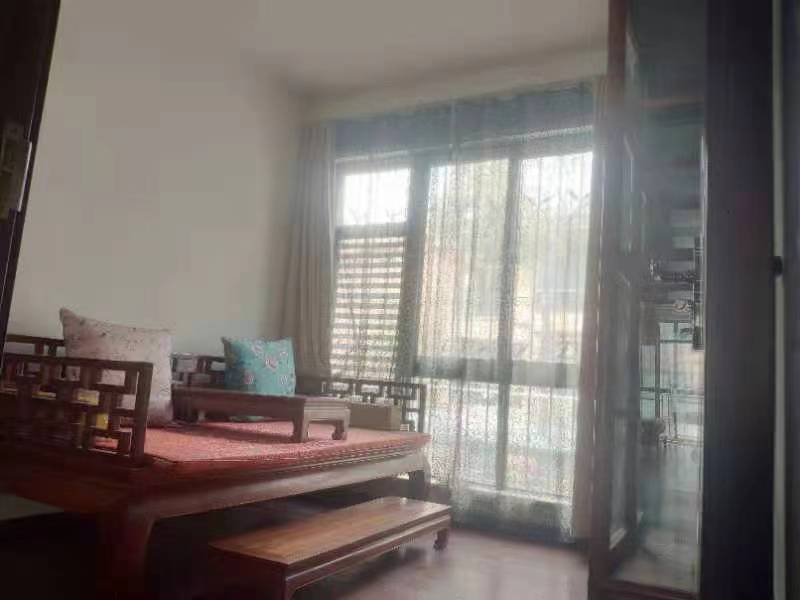 5室3廳3陽臺(tái) 滇池溪谷別墅客廳