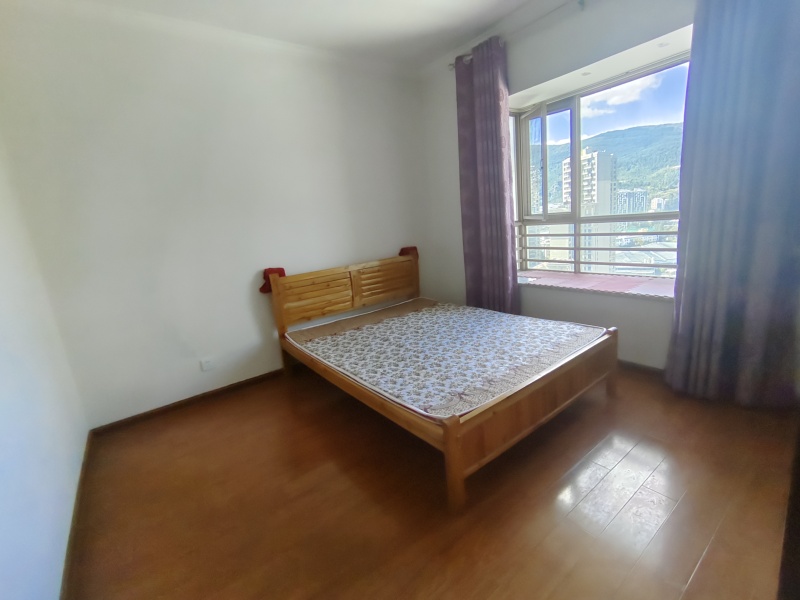 3室2廳1陽臺 天驕北麓北區(qū)臥室