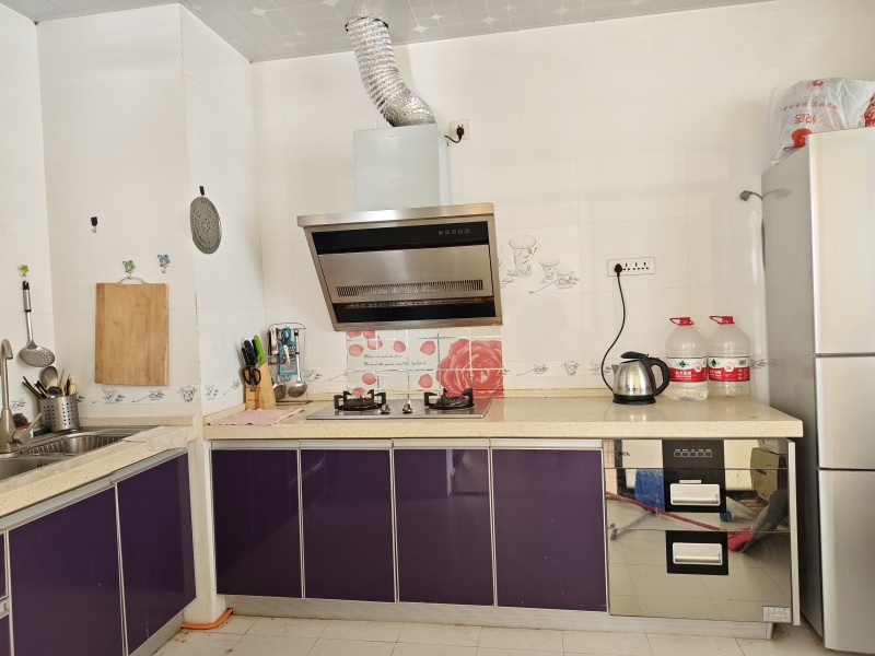 3室2廳1陽(yáng)臺(tái) 麗水雅苑廚房