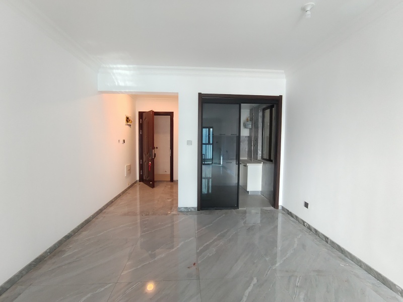 3室2廳1陽臺(tái) 碧桂園北城映象雨水苑餐廳