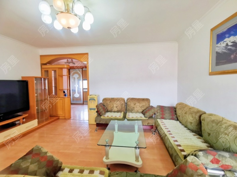 3室2廳1陽臺 金實小區(qū)耀實園客廳