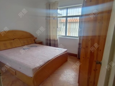 3室2廳2陽(yáng)臺(tái) 日新小區(qū)
