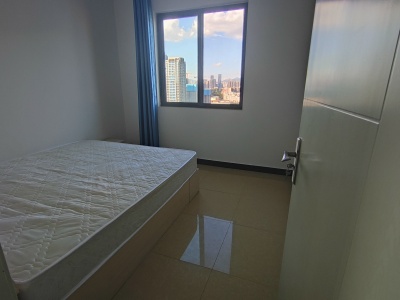 2室1廳1陽(yáng)臺(tái) 大潤(rùn)發(fā)