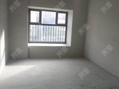 5室2廳2陽臺(tái) 碧桂園春城映象一期