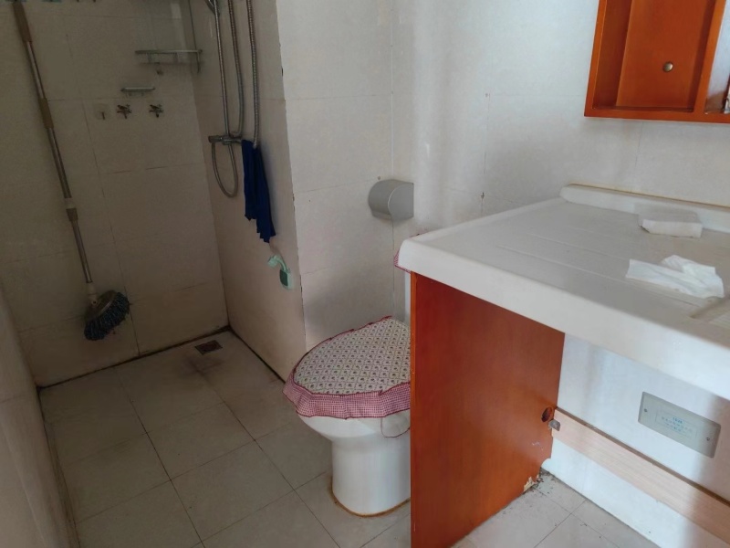 3室2廳1陽臺 俊發(fā)逸天峰衛(wèi)生間