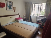 3室2廳1陽臺 月牙塘小區(qū)臥室