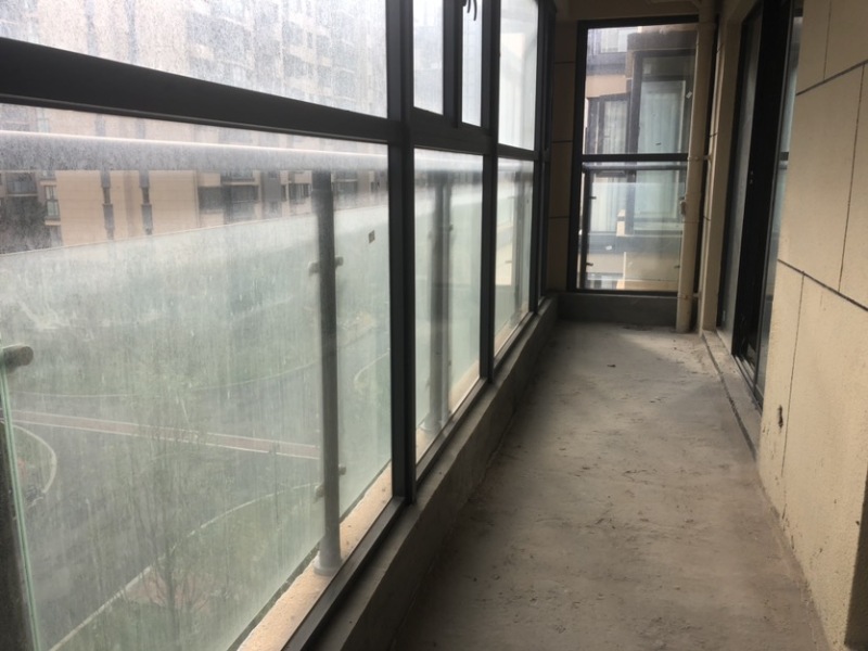 中建龙熙壹号二期阳台