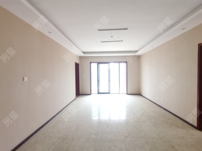 4室2廳3陽臺 鑫世界