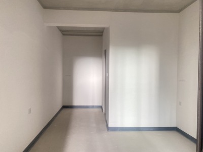 4室2廳2陽臺 萬科銀海泊岸汐望