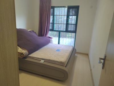 3室2廳2陽(yáng)臺(tái) 世紀(jì)城探春苑