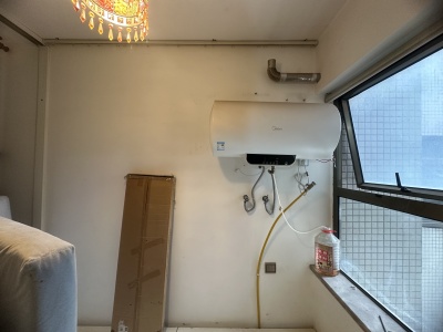 1室2廳1陽(yáng)臺(tái) 瑞鼎城二期