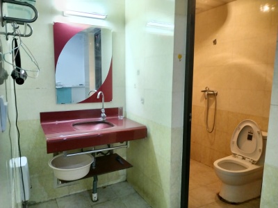 2室2廳2陽(yáng)臺(tái) 和諧世紀(jì)