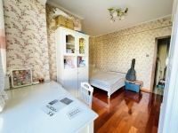 5室2廳2陽臺 寧康園別墅臥室