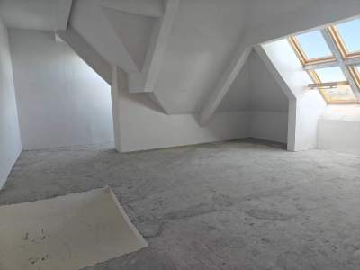 3室2廳2陽臺 保利璽樾樾公館