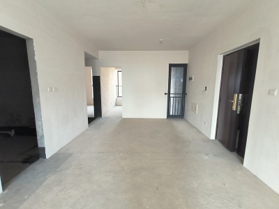 3室2廳2陽臺(tái) 山海灣