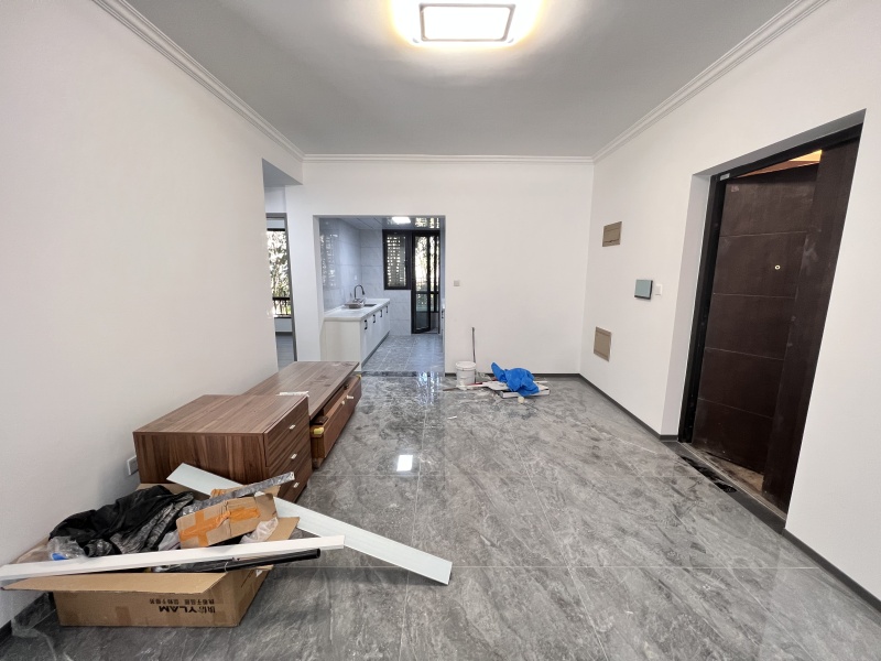 5室2廳1陽(yáng)臺(tái) 華夏四季二期餐廳