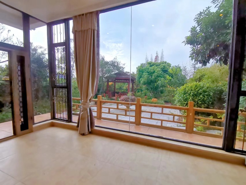 5室3廳4陽(yáng)臺(tái) 滇池衛(wèi)城鹿港A區(qū)別墅戶型圖