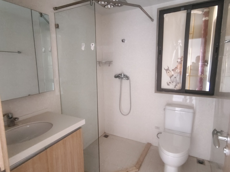 2室2廳2陽臺 俊發(fā)城玉蘭苑衛(wèi)生間