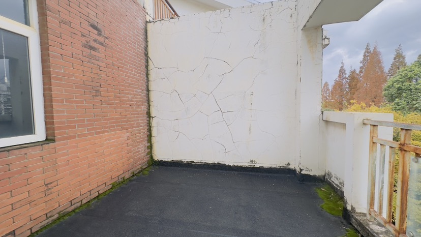 5室3廳3陽臺 湖畔之夢別墅戶型圖