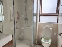 3室2廳1陽臺 中海龍泉公館衛(wèi)生間