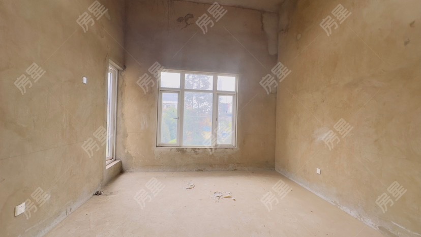 5室3廳3陽臺 湖畔之夢別墅戶型圖