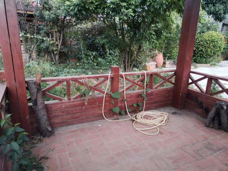 5室3廳4陽(yáng)臺(tái) 滇池衛(wèi)城鹿港A區(qū)別墅陽(yáng)臺(tái)