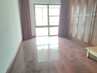 3室2廳2陽臺(tái) 麗水雅苑臥室