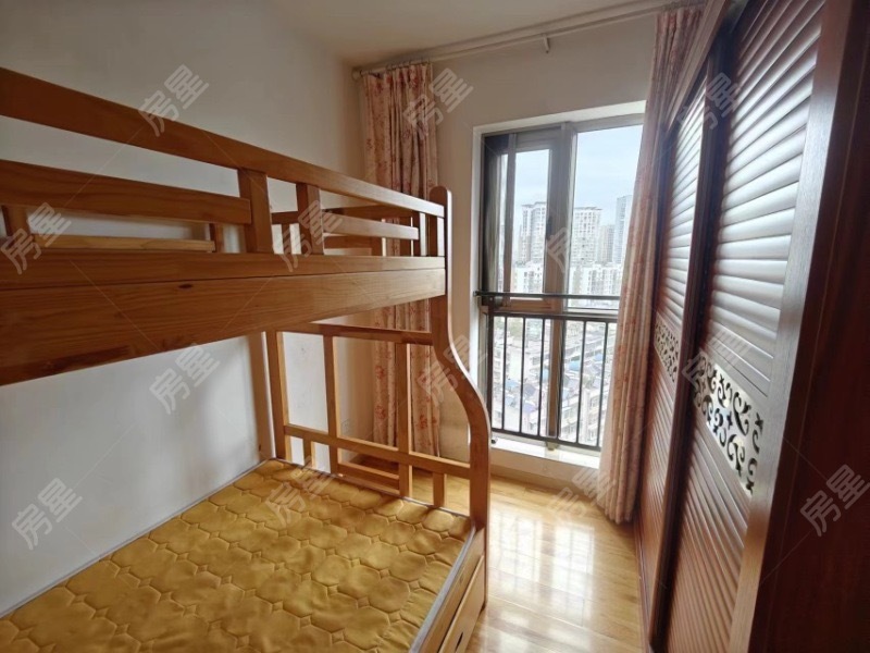 2室2廳1陽臺 候谷花園客廳