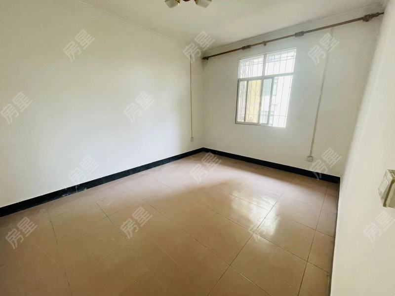 1室1廳1陽臺 盤龍新村13號其他