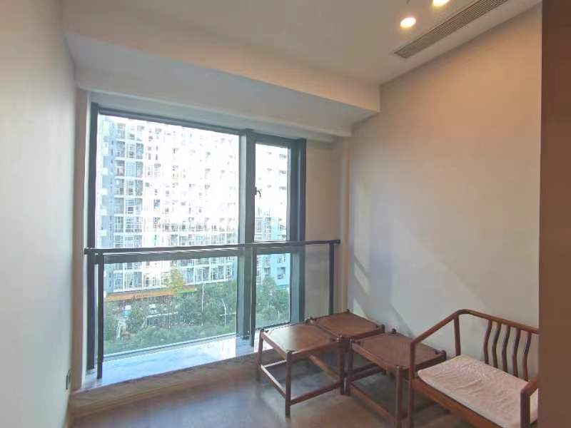 3室2廳 俊發(fā)逸天峰公寓書房