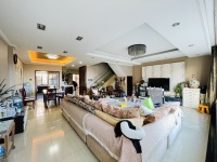 5室2廳2陽臺 寧康園別墅客廳