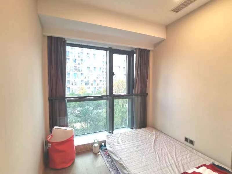 3室2廳 俊發(fā)逸天峰公寓臥室