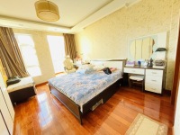 5室2廳2陽臺 寧康園別墅臥室