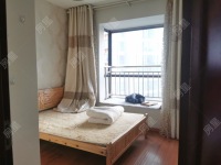 3室2廳1陽(yáng)臺(tái) 中央麗城臥室