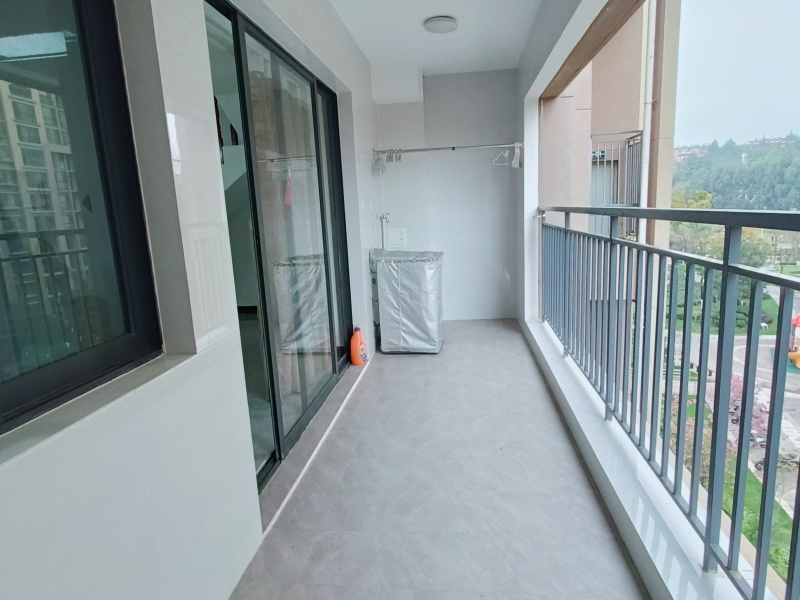 5室3廳5陽臺 山水潤城陽臺