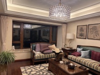 3室1廳1陽(yáng)臺(tái) 招商海公館客廳