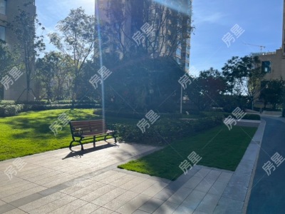 4室2廳2陽臺(tái) 新希望觀瀾匯