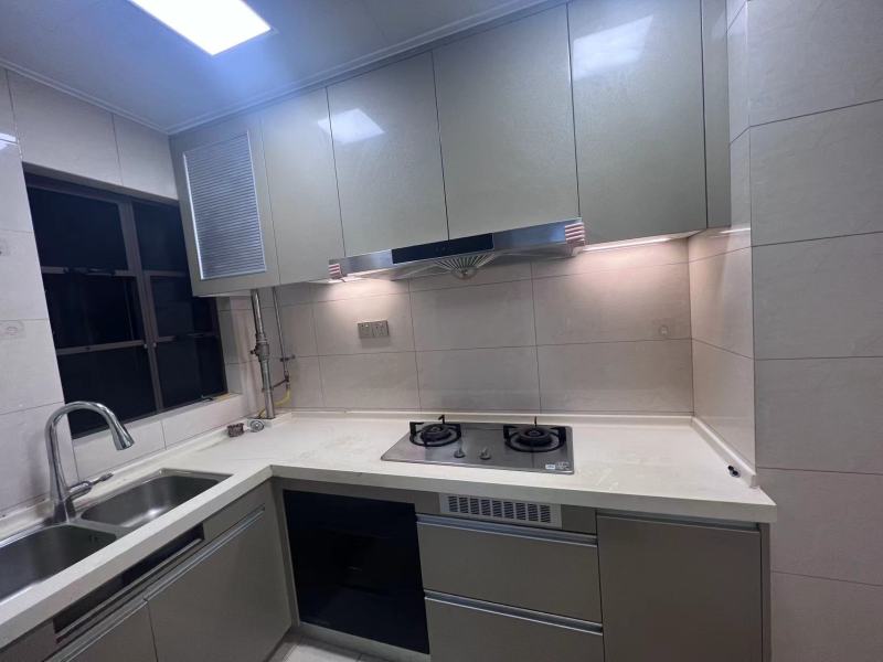 3室1廳1陽(yáng)臺(tái) 招商海公館廚房