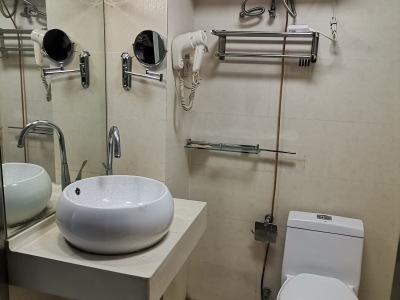 1室1廳1陽臺 拓東路96號