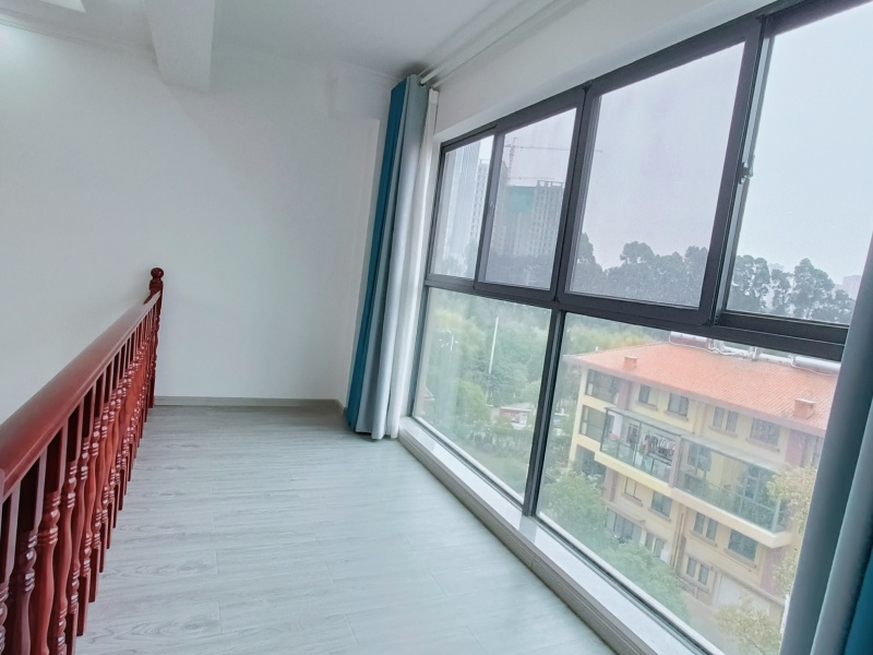 5室3廳5陽臺 山水潤城陽臺