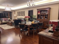 3室1廳1陽(yáng)臺(tái) 招商海公館客廳