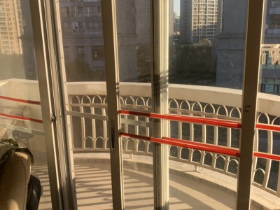 3室2廳2陽(yáng)臺(tái) 江東花園四季園