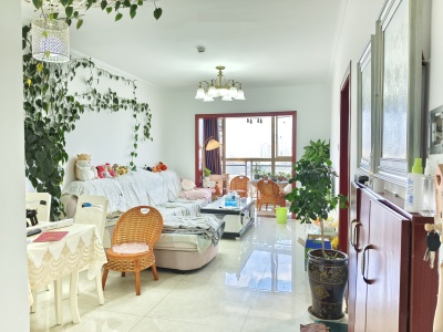 2室2廳1陽臺 金馬悅城