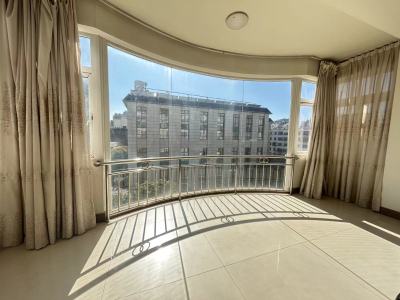 4室2廳1陽臺 萬源小區(qū)