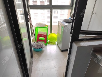 4室2廳2陽臺 萬科銀海泊岸江樾